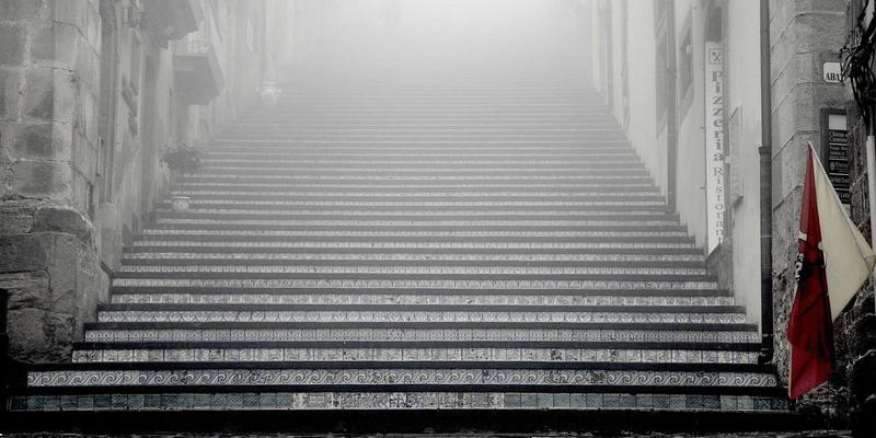 室内设计与装修服务新趋势：家居照明设计中的建材集成与线路规划