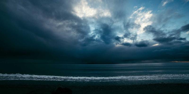 筑家家居专业指南：如何选购商用级家用灶具与烟机，打造高端厨房核心