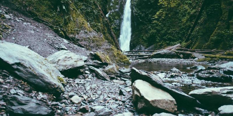 筑家家居全攻略：定制家具前必看！全屋净水系统搭建指南，前置、中央、软水与末端设备深度解析