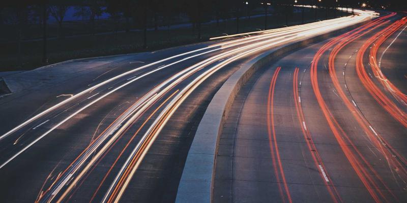 筑家家居定制指南：巧用岩板与微水泥，打造现代简约风的高级感空间